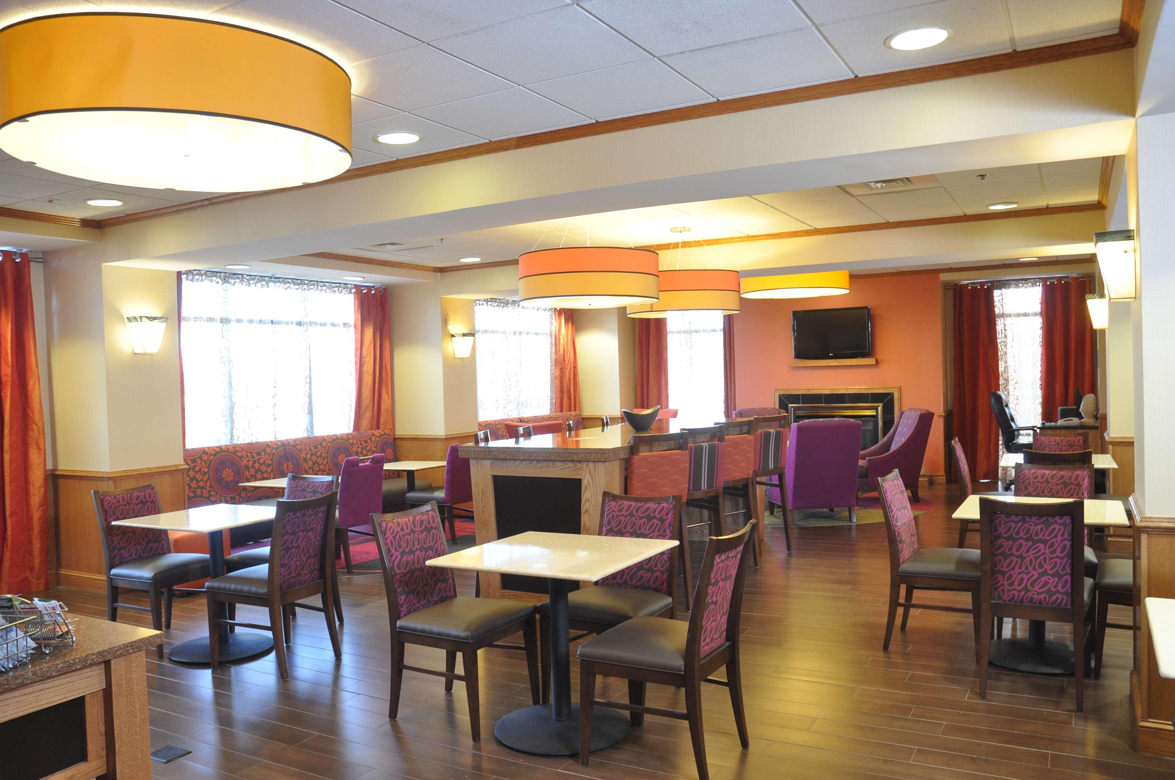 Hampton Inn Stony Creek מראה חיצוני תמונה