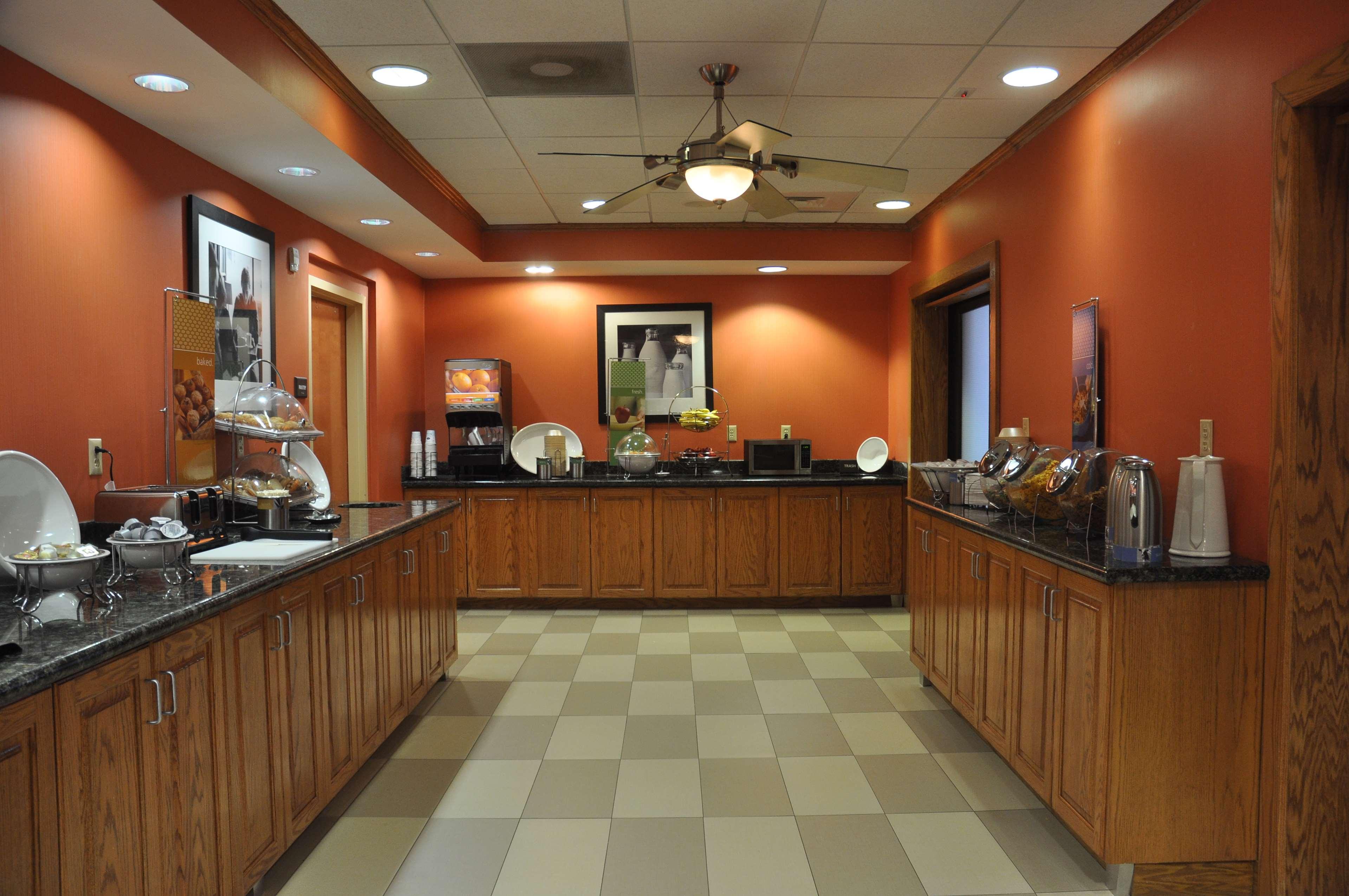 Hampton Inn Stony Creek מראה חיצוני תמונה